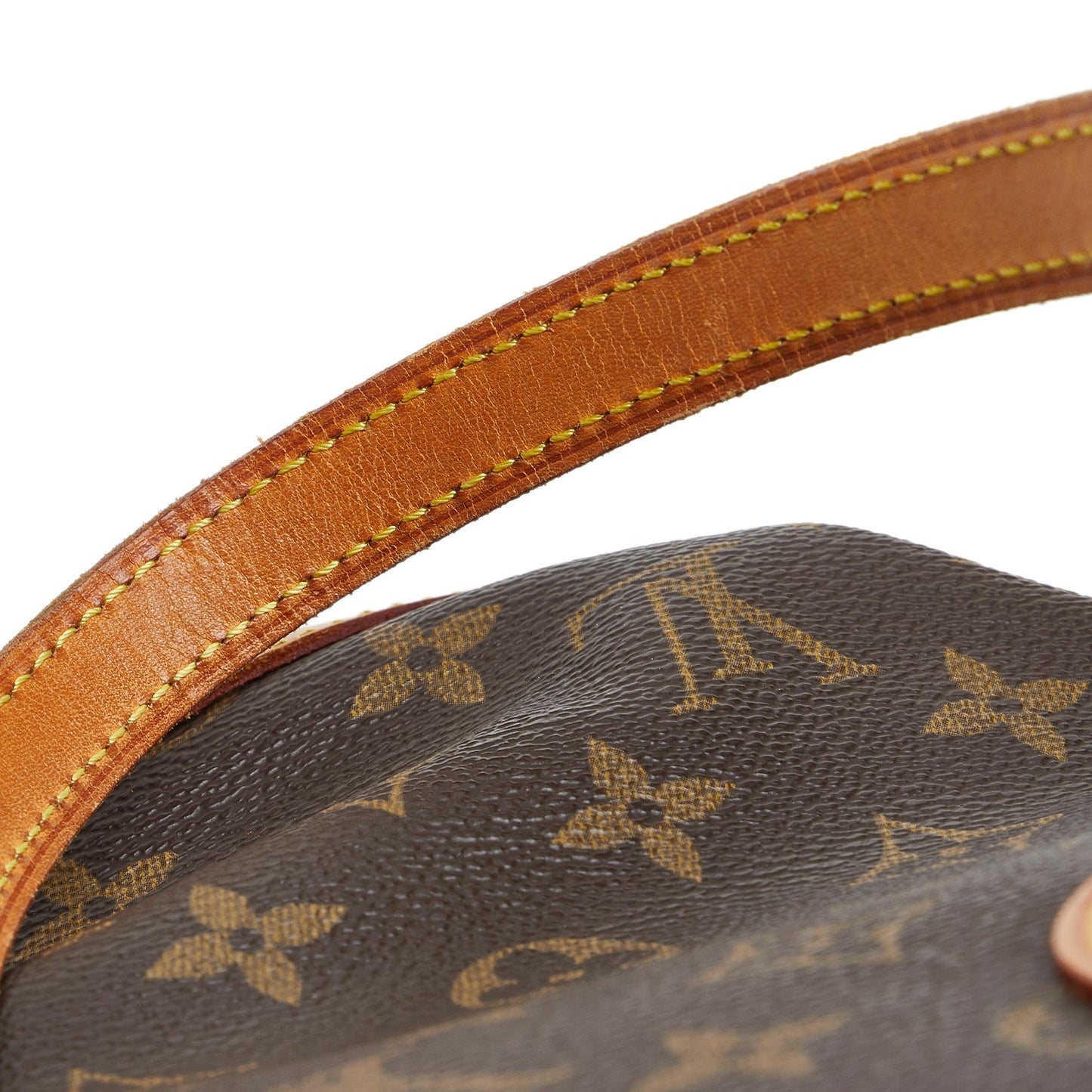 Louis Vuitton Monogram Petit Bucket (SHG-NQ4Yrd)