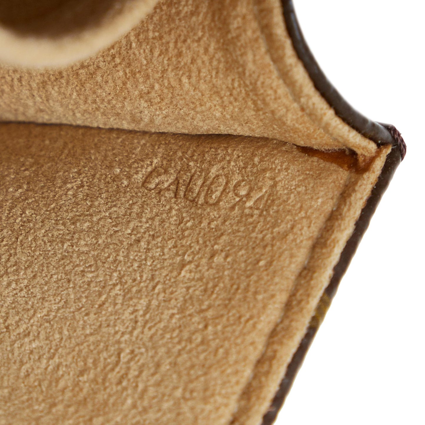 Louis Vuitton Monogram Pochette Twin GM (SHG-Re2GaJ)