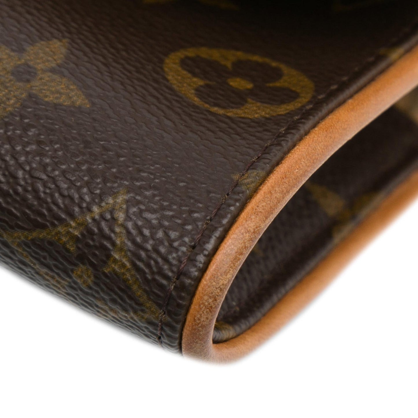 Louis Vuitton Monogram Pochette Twin PM (SHG-YDoyFP)
