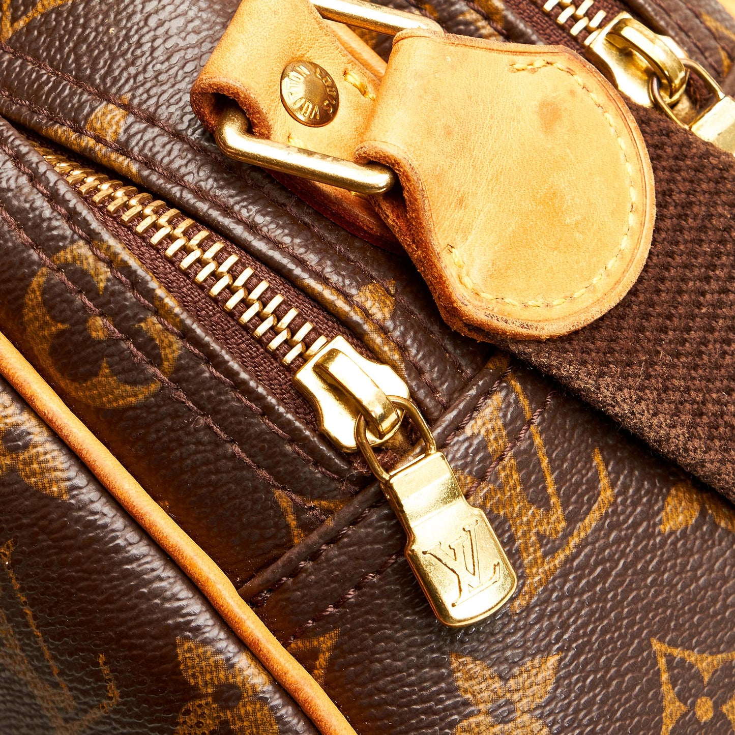 Louis Vuitton Monogram Reporter PM (SHG-26874)