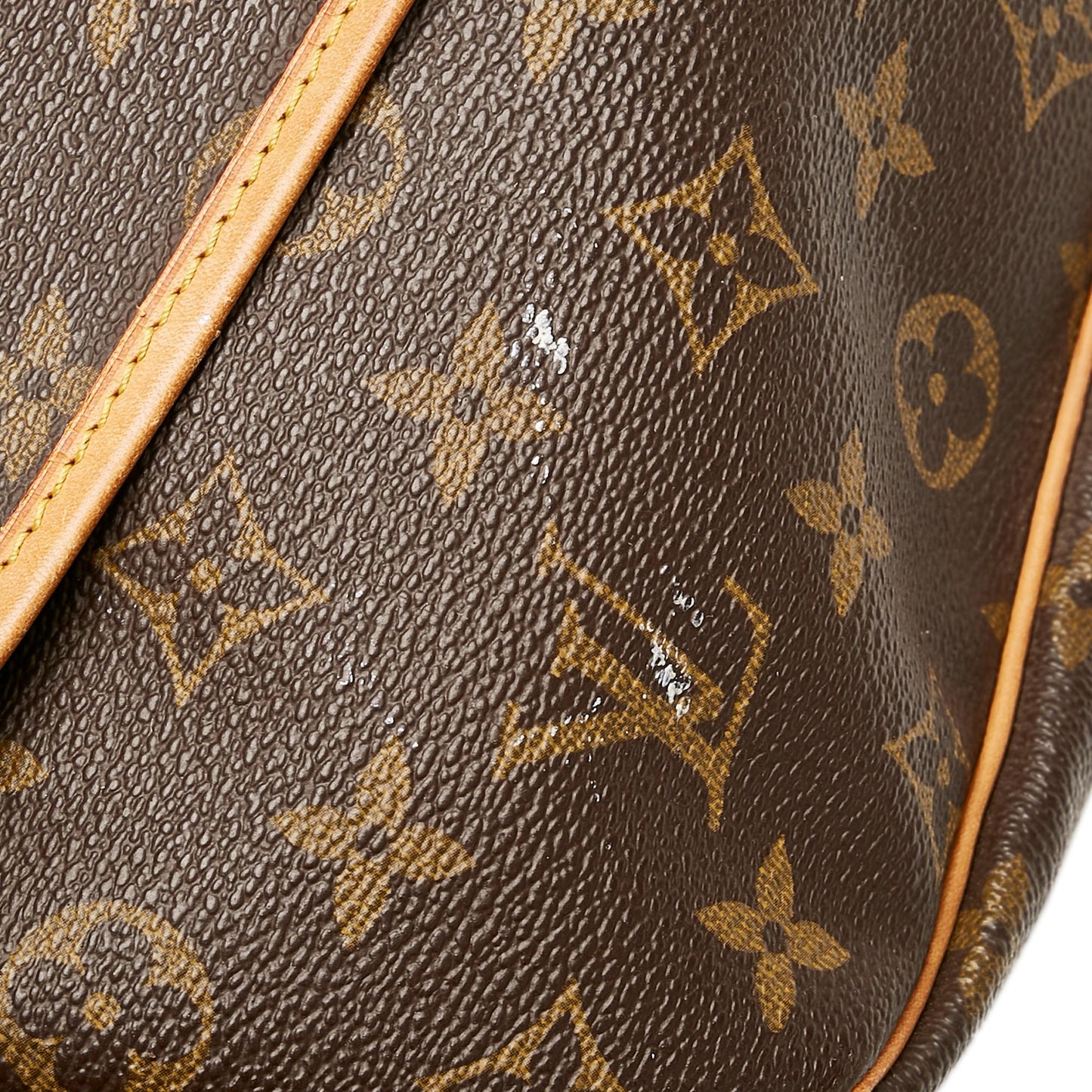 Louis Vuitton Monogram Saumur 35 (SHG-36588)