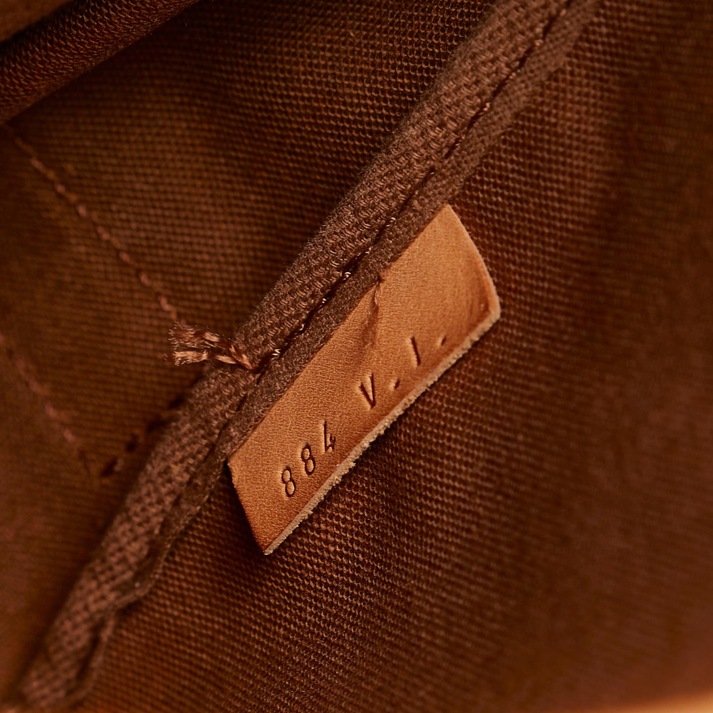 Louis Vuitton Monogram Saumur 43 (SHG-26873)