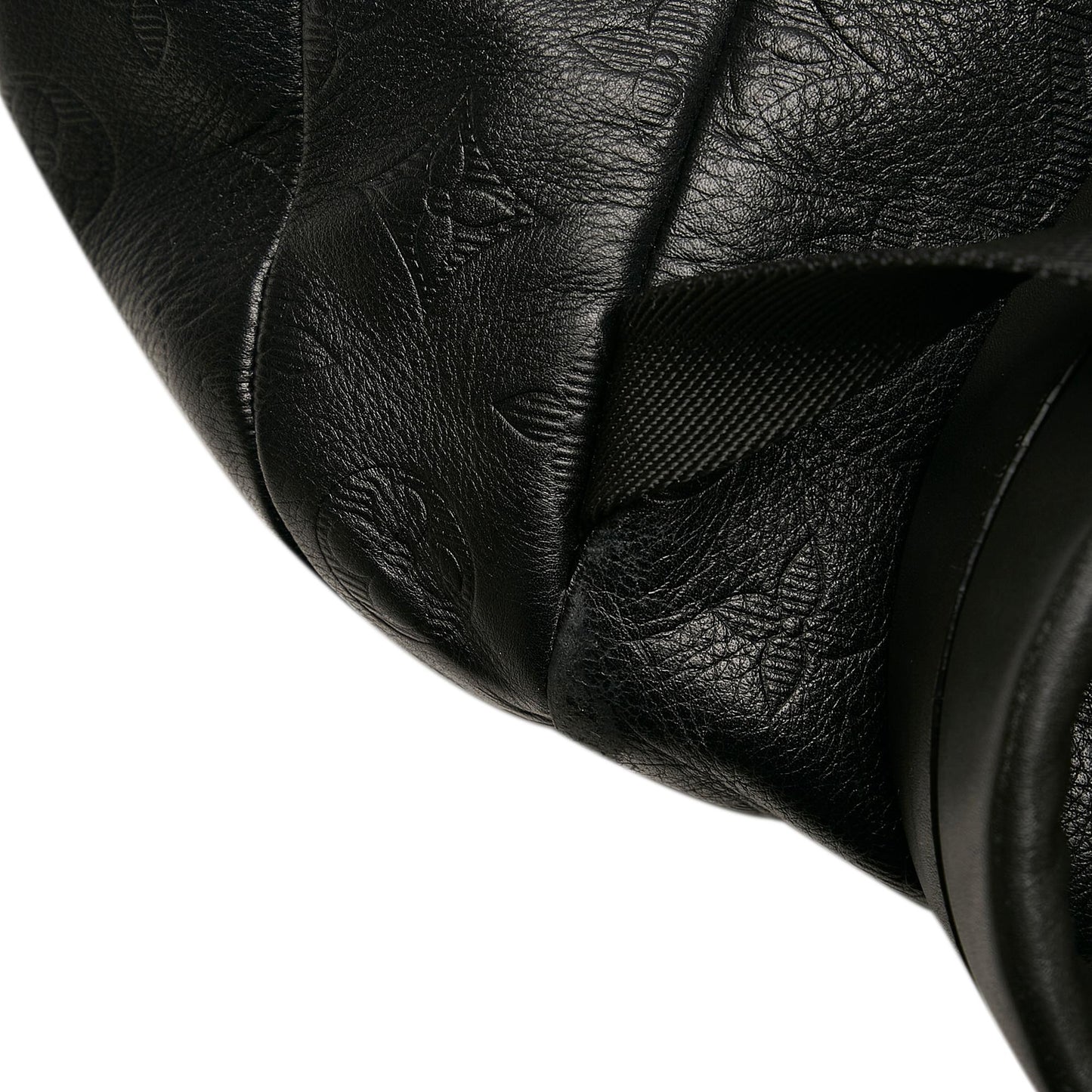 Louis Vuitton Monogram Shadow Discovery (SHG-P9Uz0c)
