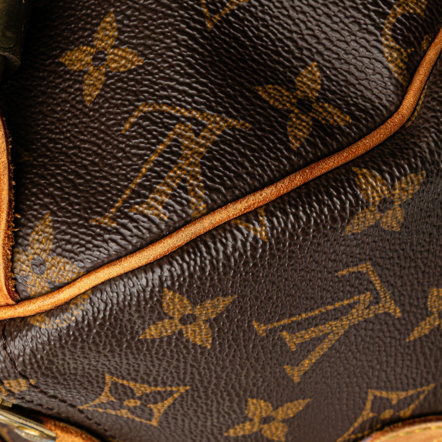 Louis Vuitton Monogram Speedy 30