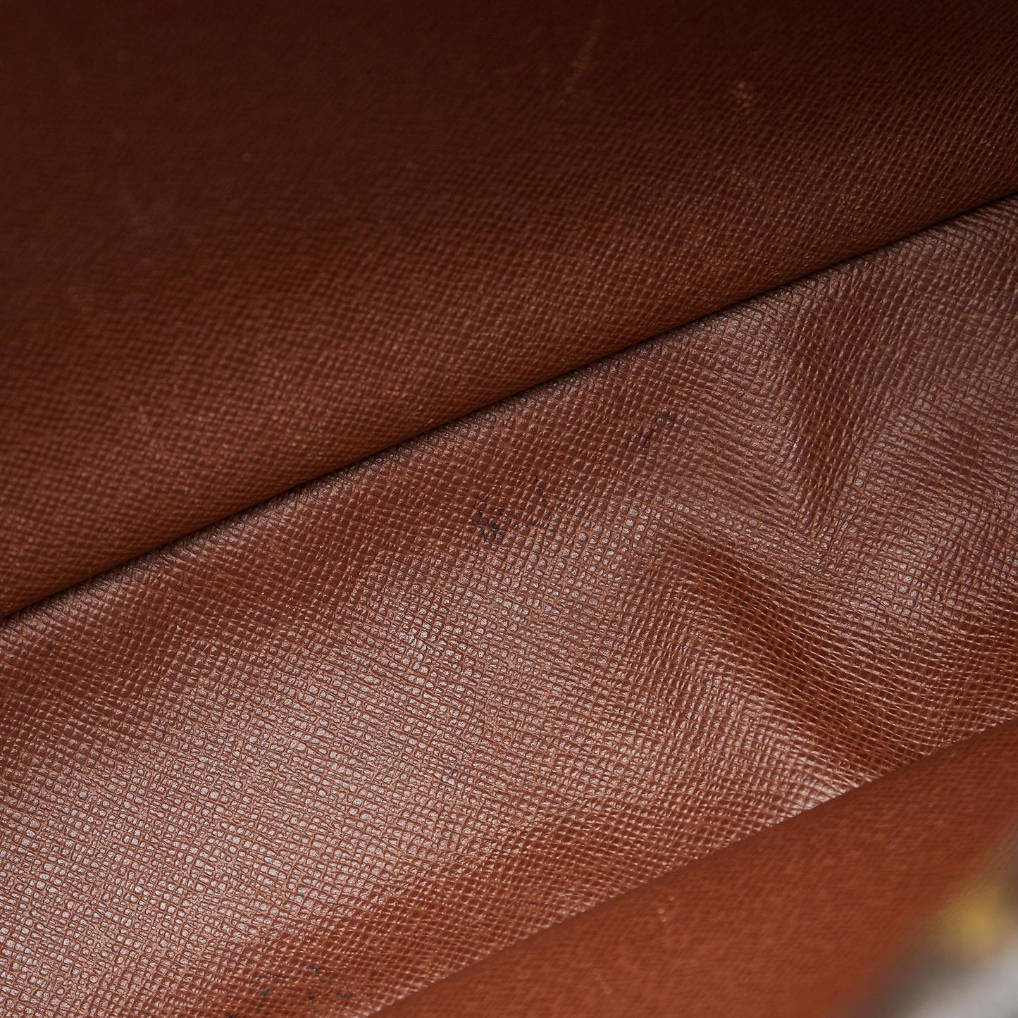 Louis Vuitton Monogram Trocadero 30 (SHG-N5X511)