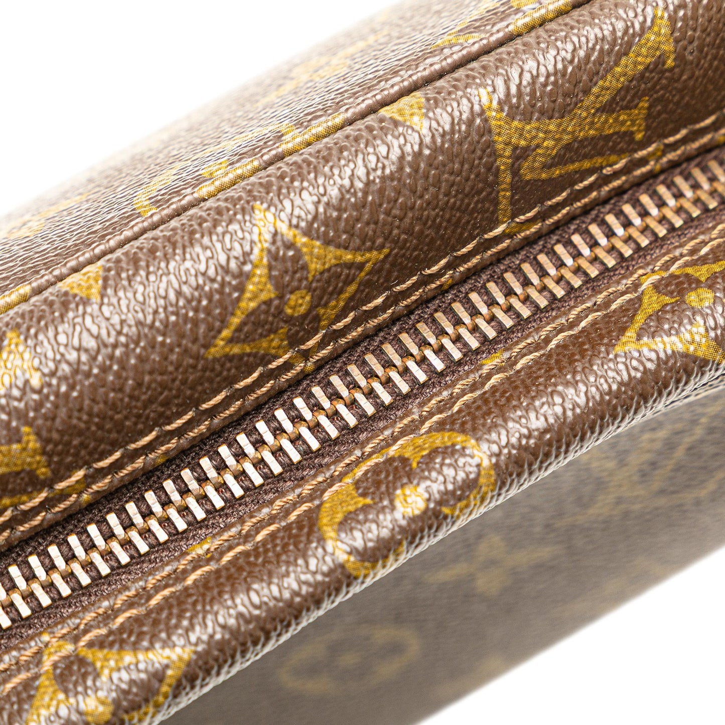 Louis Vuitton Monogram Trousse Toilette 28