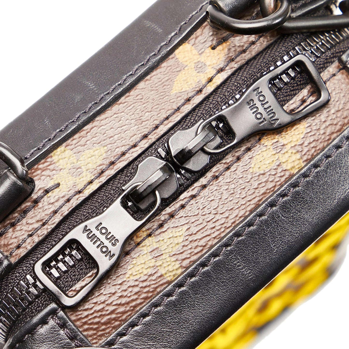 Louis Vuitton Monogram Tuffetage Vertical Soft Trunk (SHG-IV1f3Q)