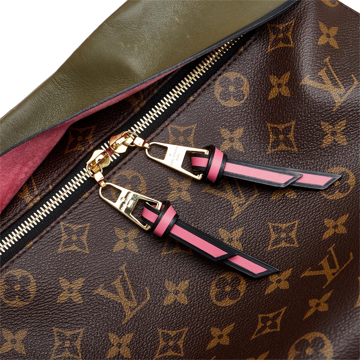 Louis Vuitton Monogram Tuileries Besace (SHG-olXGmG)