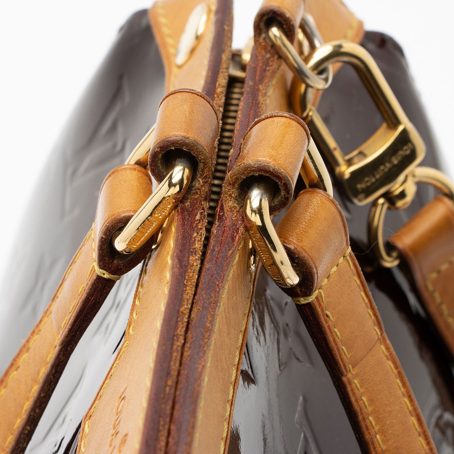 Louis Vuitton Monogram Vernis Brea MM Satchel (SHF-KsQkQS)