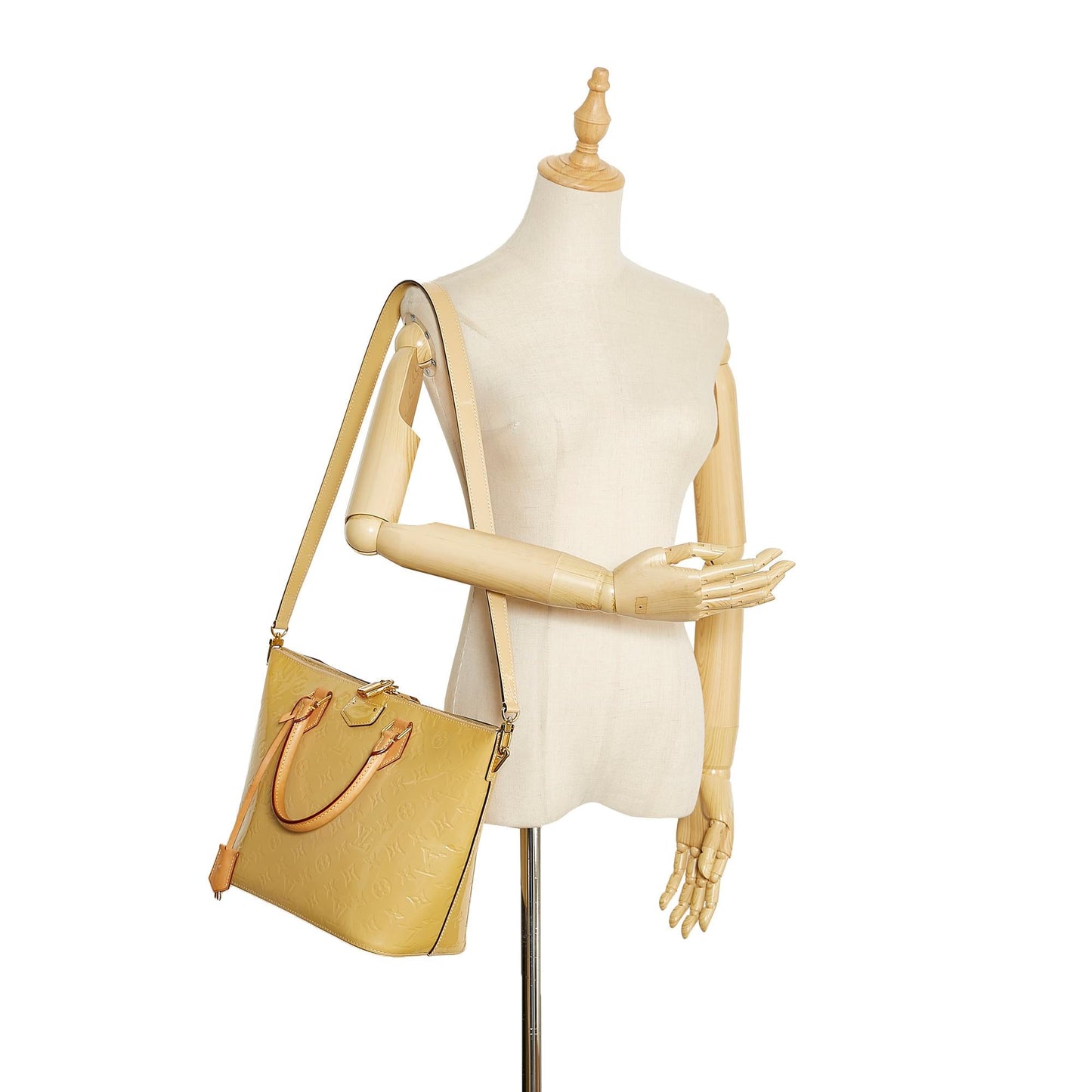 Louis Vuitton Monogram Vernis Montebello MM (SHG-GKFV7k)