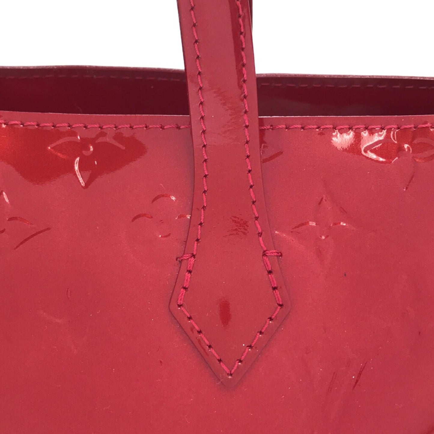 Louis Vuitton Monogram Vernis Wilshire PM (SHG-UgS1gc)