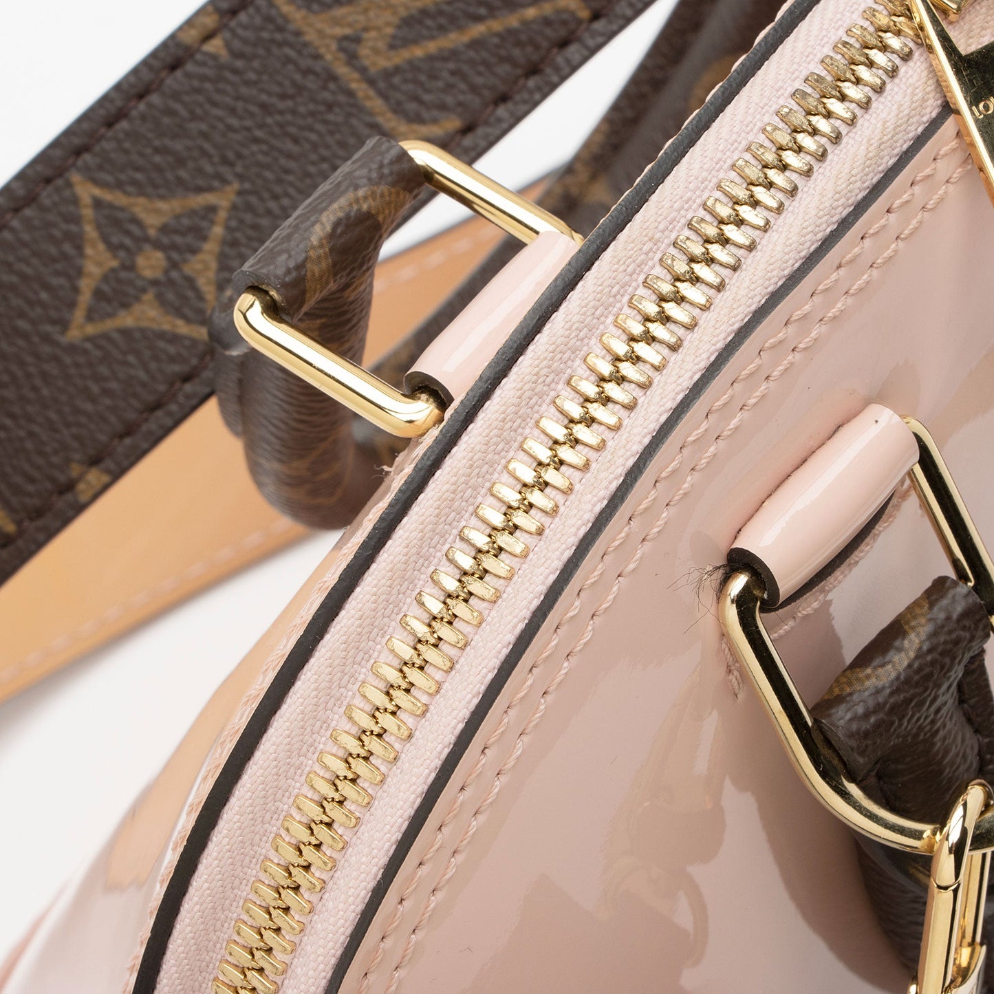 Louis Vuitton Patent Leather Alma BB Satchel (SHF-NVyByb)