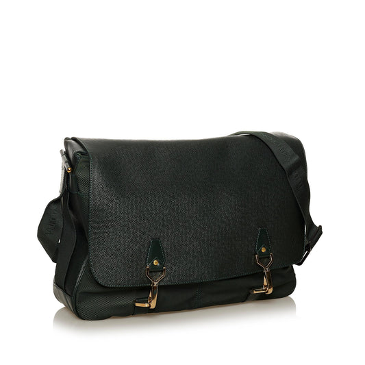 Louis Vuitton Taiga Dersou (SHG-28576)