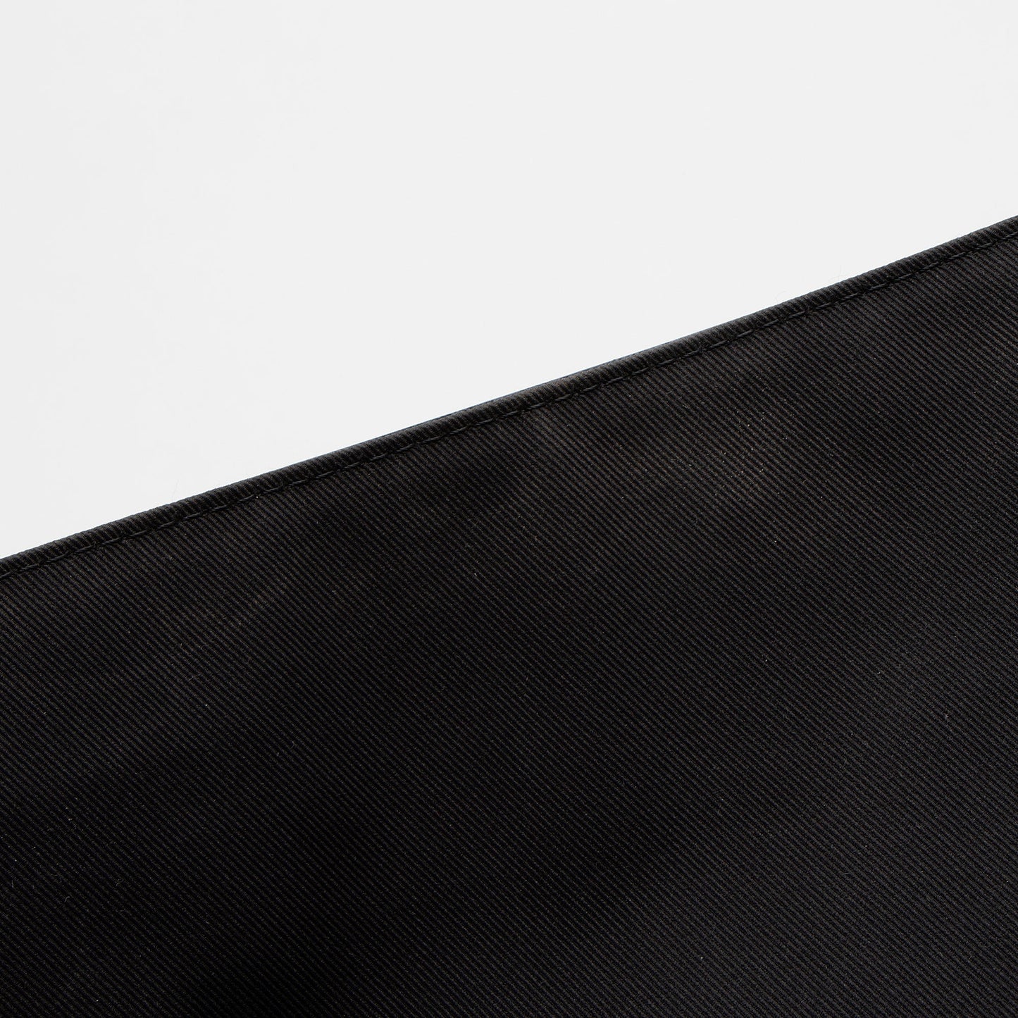 Louis Vuitton Taiga Leather District PM Messenger
