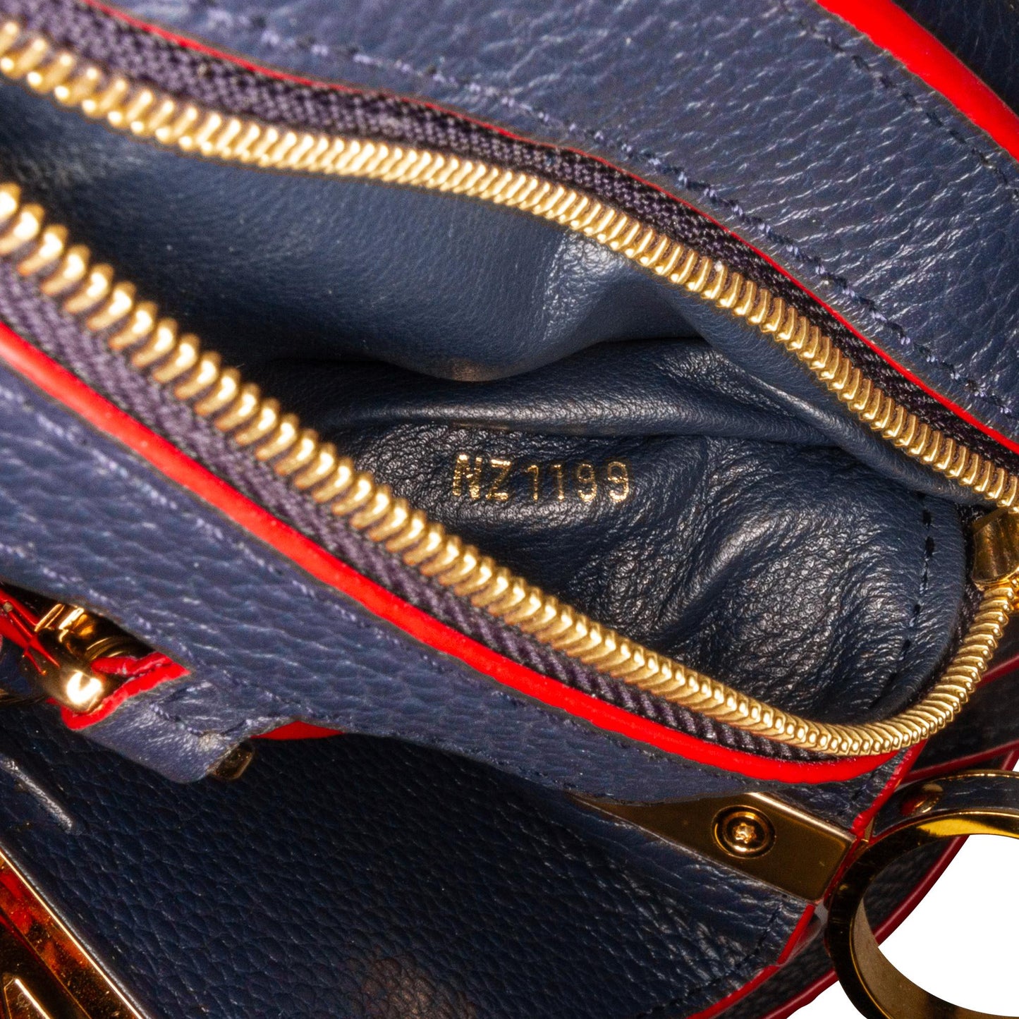Louis Vuitton Taurillon Capucines BB (SHG-ZbmIFj)