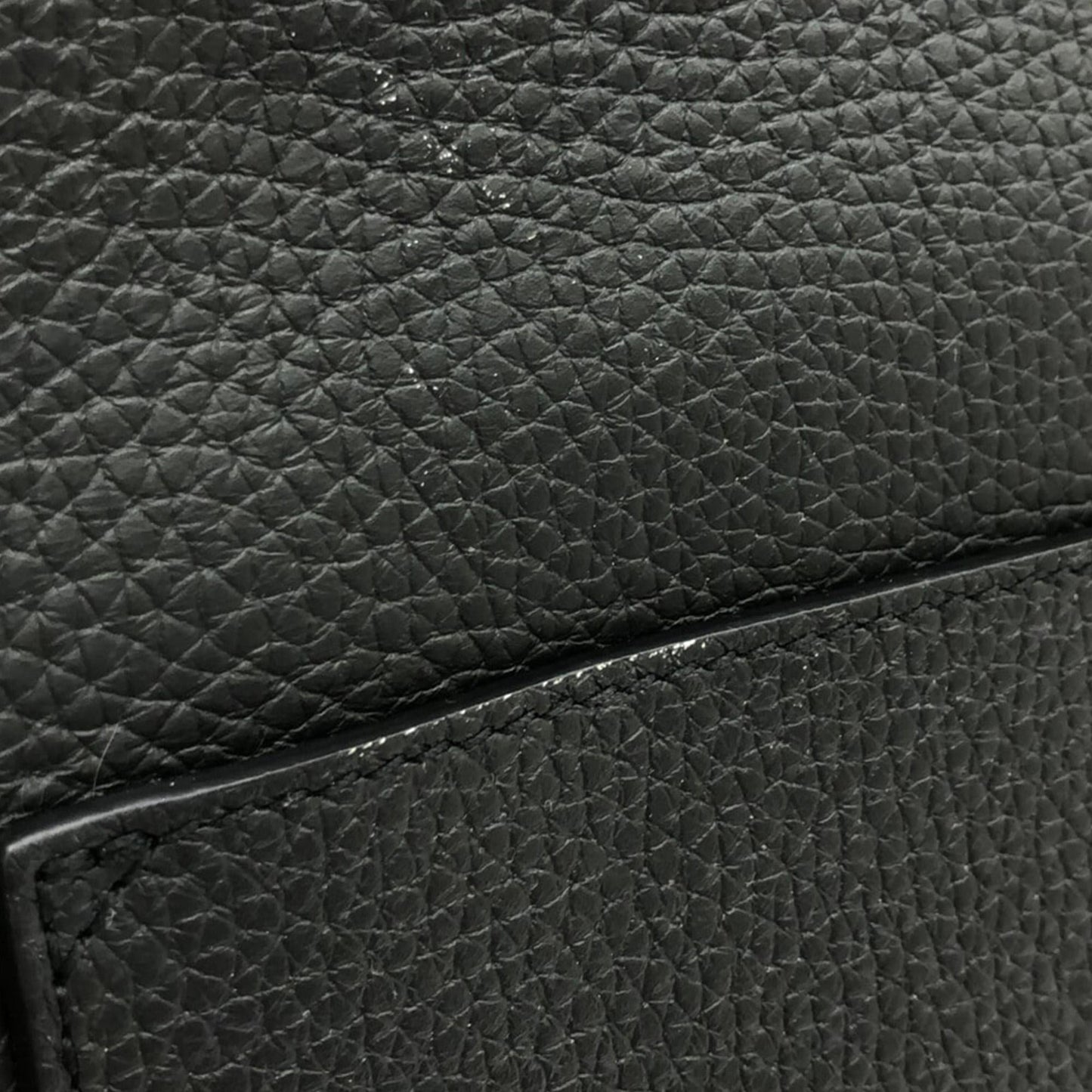 Louis Vuitton Taurillon Volta (SHG-vjvtJv)