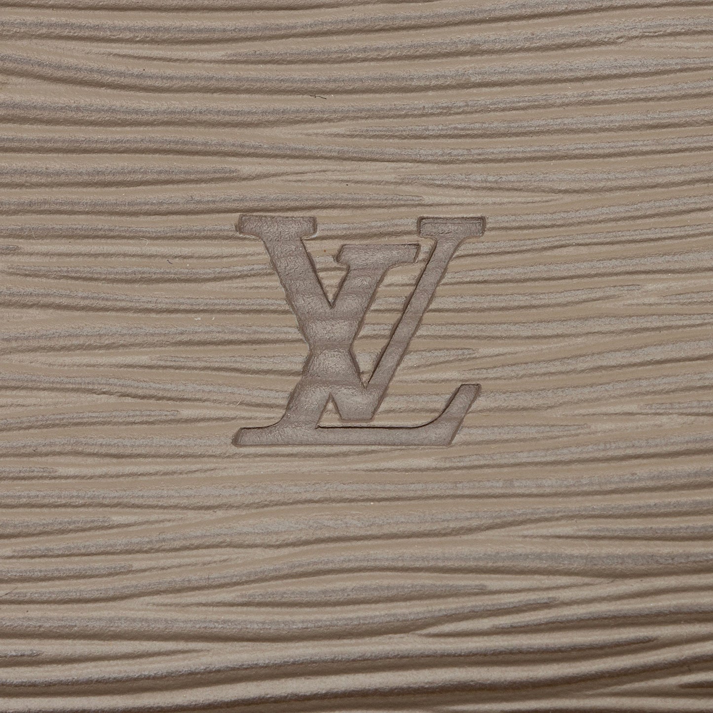 Louis Vuitton Vintage Epi Leather Pochette Accessoires (SHF-mjlqBU)