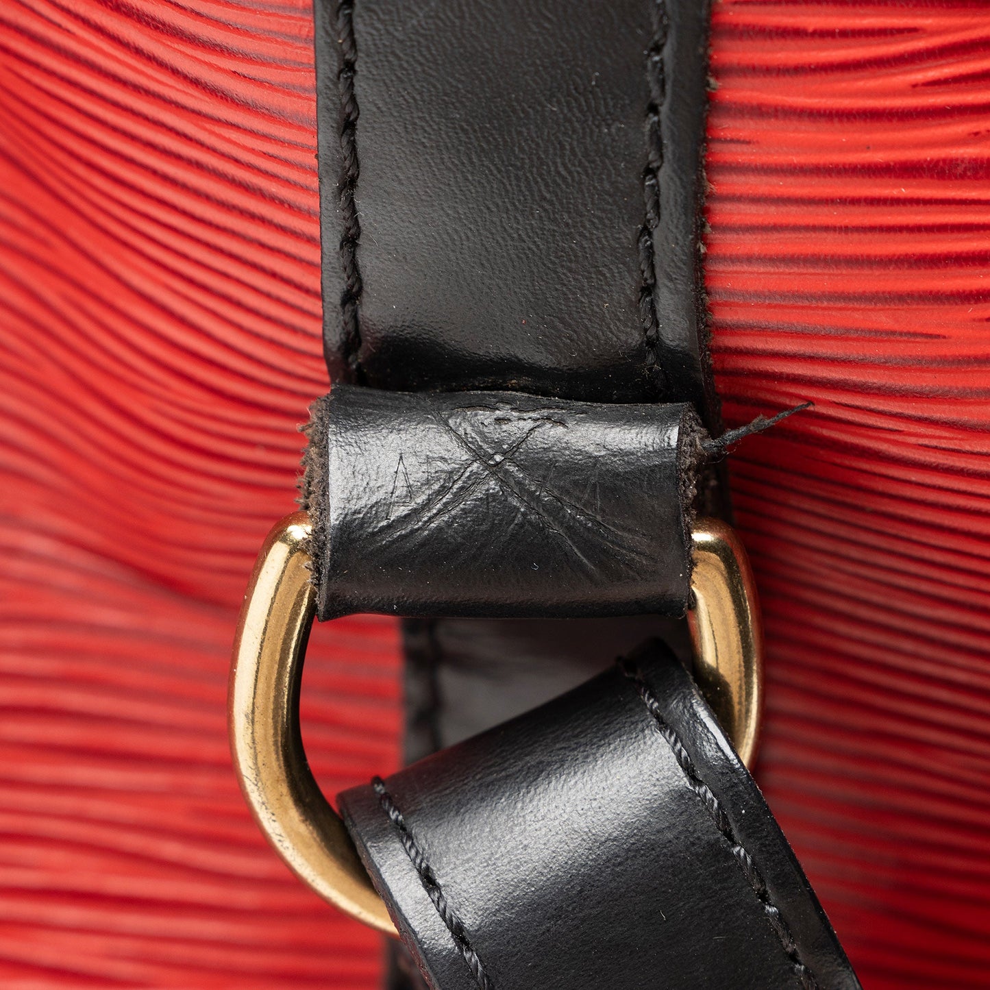 Louis Vuitton Vintage Epi Leather Petit Noe Shoulder Bag (SHF-mVfjT0)