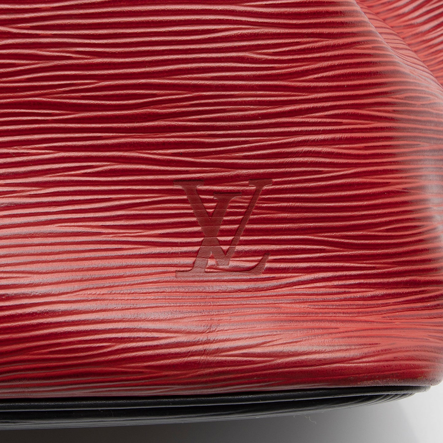 Louis Vuitton Vintage Epi Leather Petit Noe Shoulder Bag (SHF-SRl7sT)