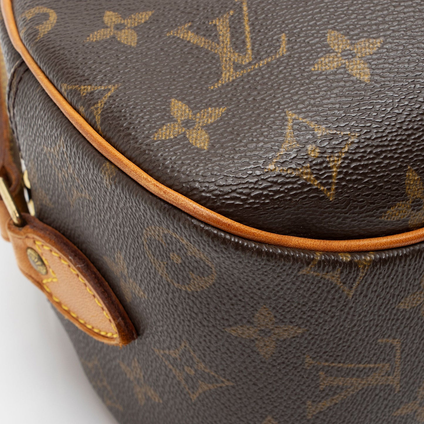 Louis Vuitton Vintage Monogram Canvas Blois Shoulder Bag