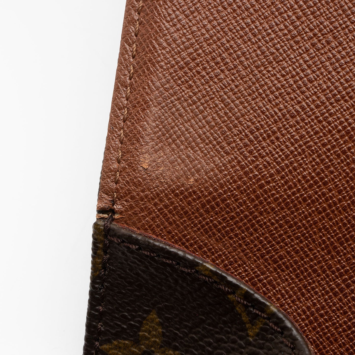 Louis Vuitton Vintage Monogram Canvas Cartouchiere MM Shoulder Bag (SHF-7VUXQB)