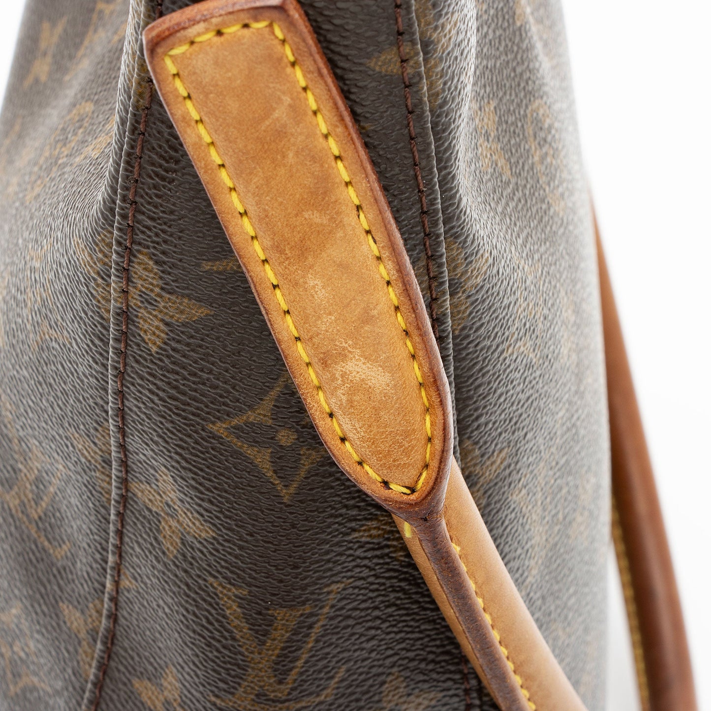 Louis Vuitton Vintage Monogram Canvas Looping GM Shoulder Bag