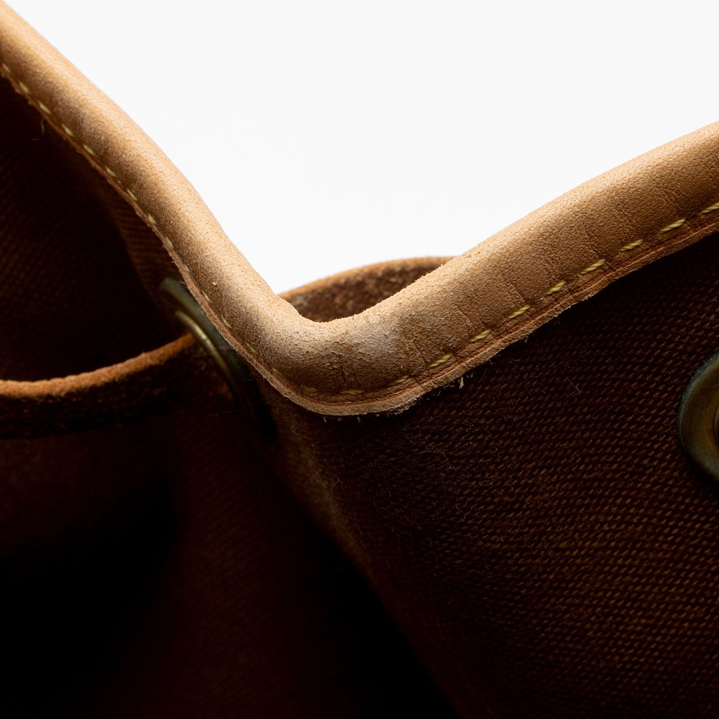Louis Vuitton Vintage Monogram Canvas Montsouris GM Backpack (SHF-GIyo4P)