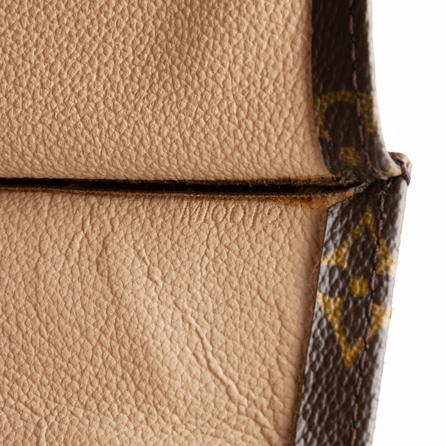 Louis Vuitton Vintage Monogram Canvas Sac Plat Tote (SHF-J82trl)
