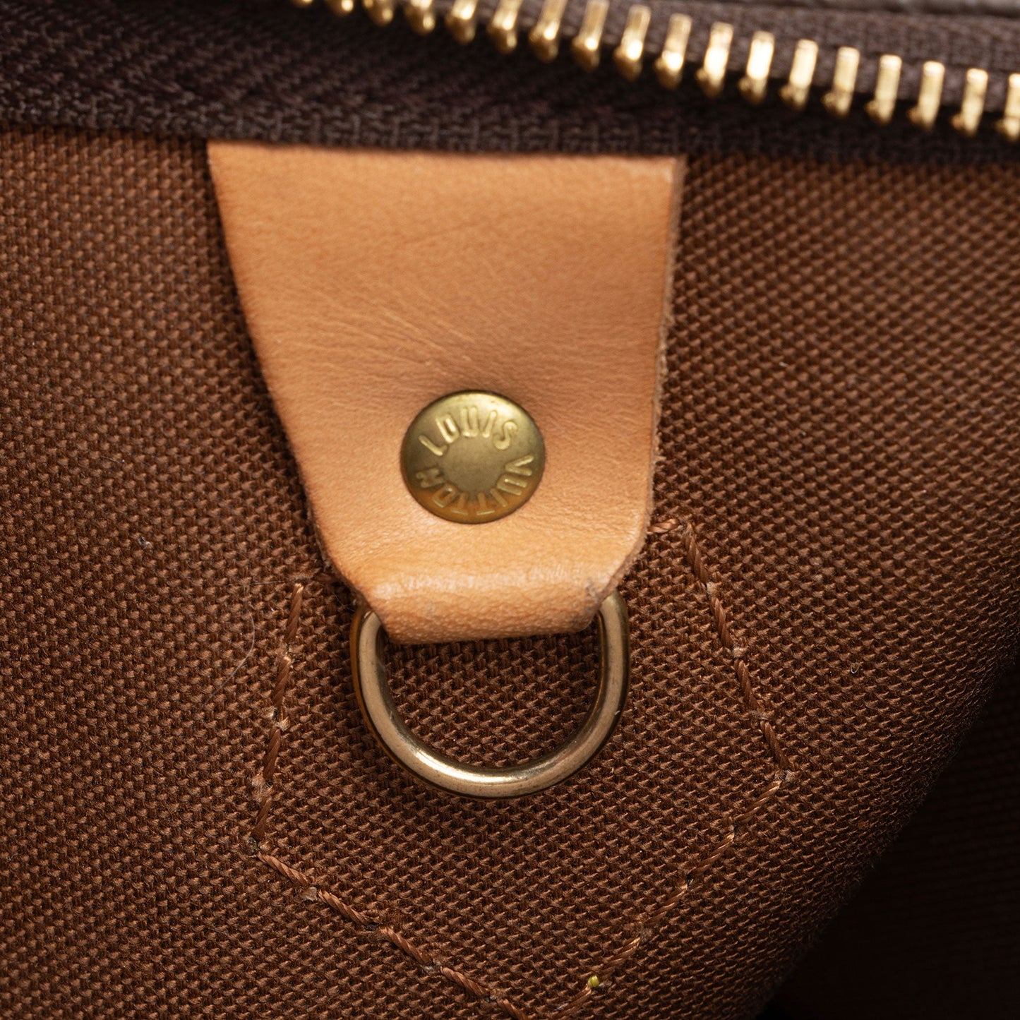 Louis Vuitton Vintage Monogram Canvas Speedy 25 Satchel (SHF-vnaAGt)