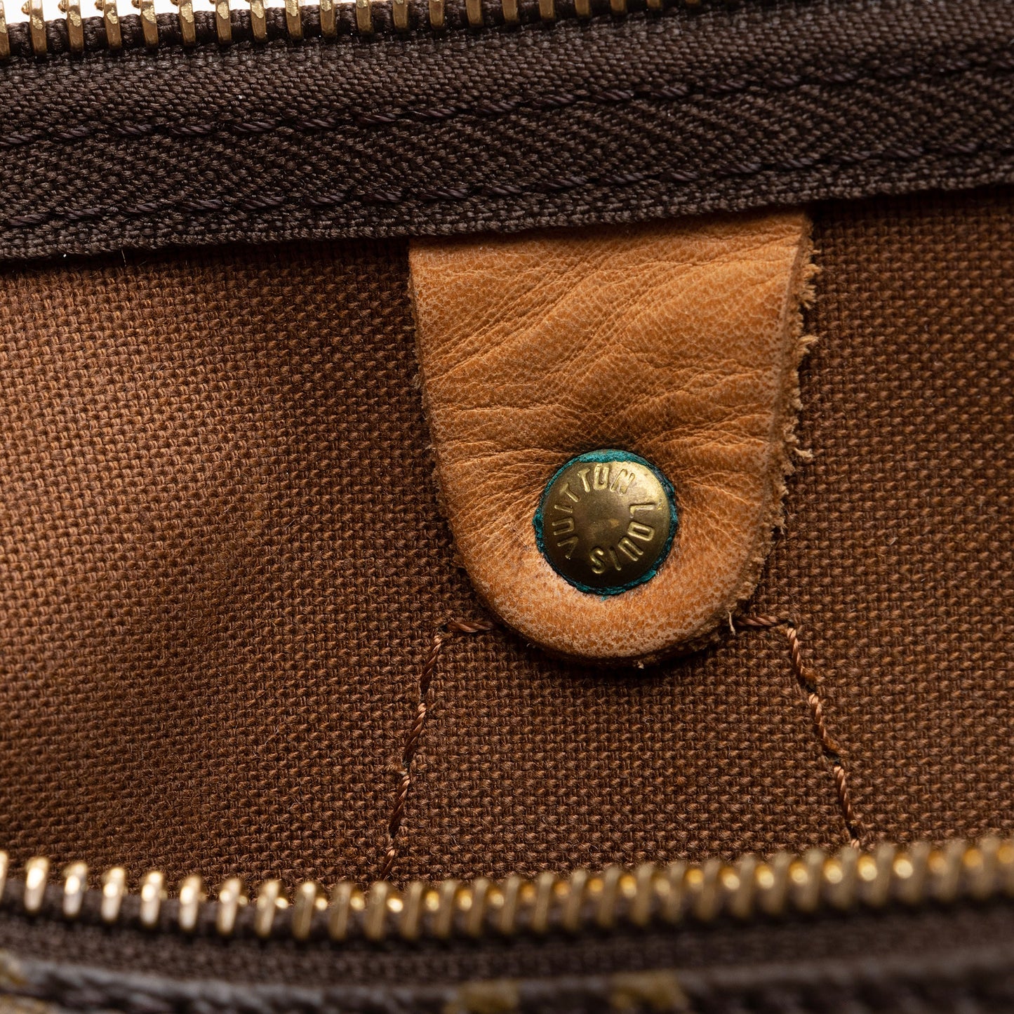 Louis Vuitton Vintage Monogram Canvas Speedy 35 Satchel (SHF-22734)