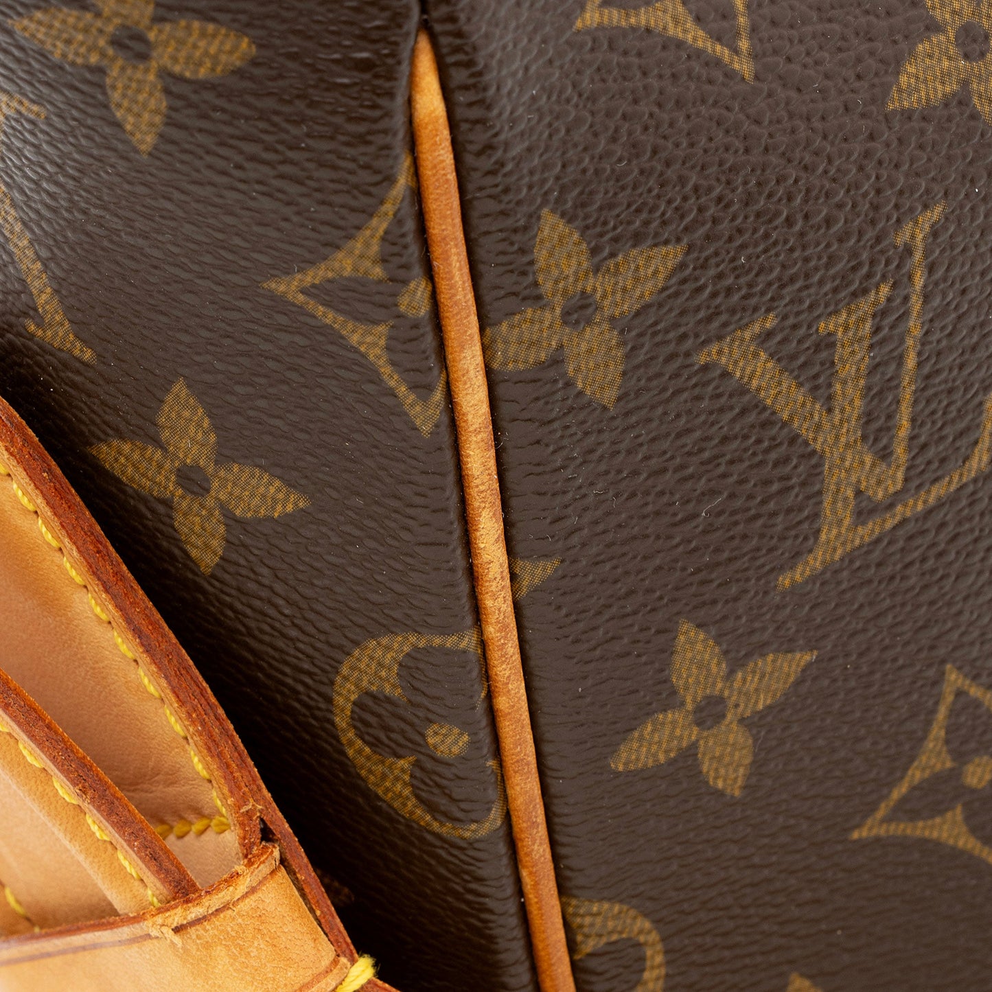 Louis Vuitton Vintage Monogram Canvas Viva Cite GM Shoulder Bag -