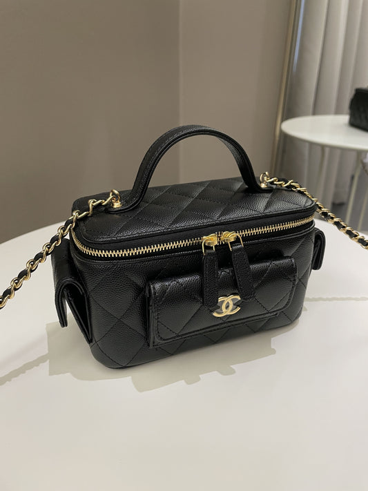 Luxury Chanel Polly Pocket Multi Pocket Vanity Case Bag Black Caviar