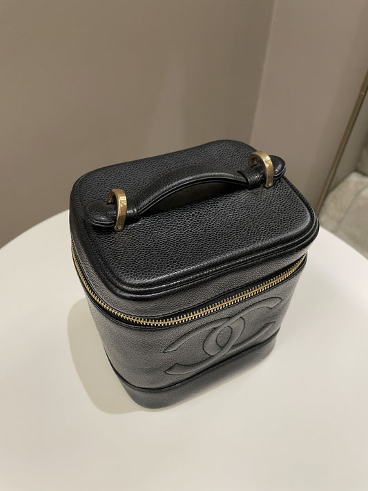 Luxury Chanel Vintage Vanity Black Caviar