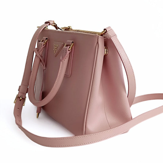 Luxury PradaGalleria Medium Saffiano Lux Orchidea shoulder bag