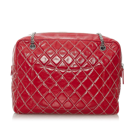 Luxury Chanel Reissue Shoulder Bag Red Quilted Lambskin
