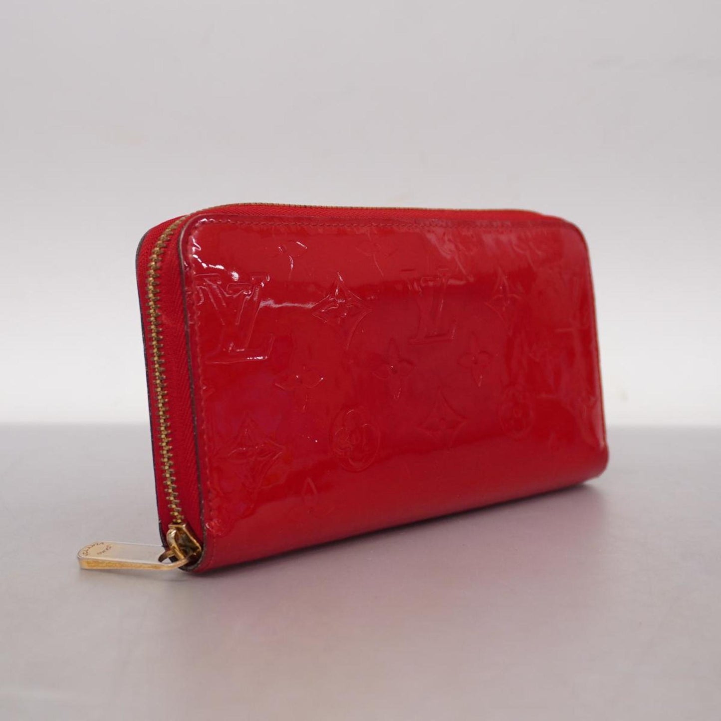 Louis Vuitton Zippy Wallet Patent Leather Wallet ()
