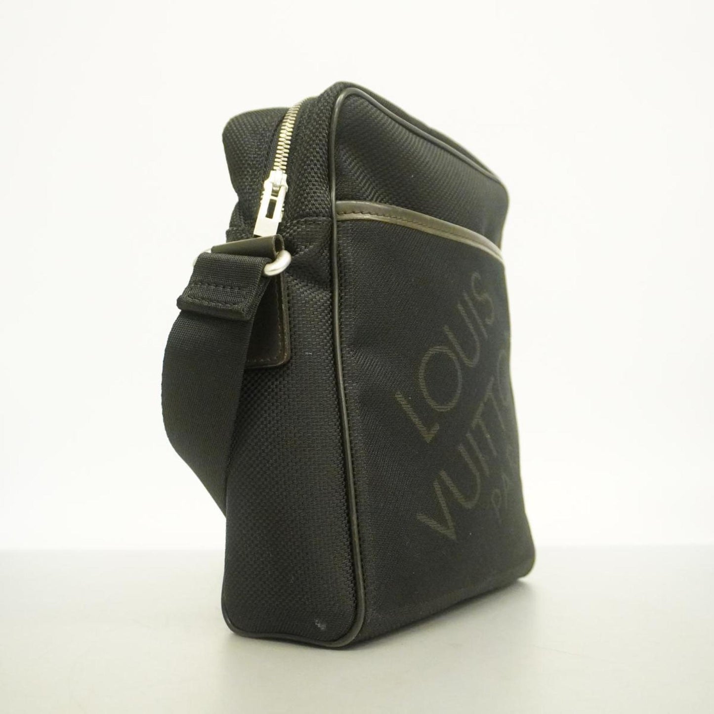 Louis Vuitton Citadine Canvas Shoulder Bag ()