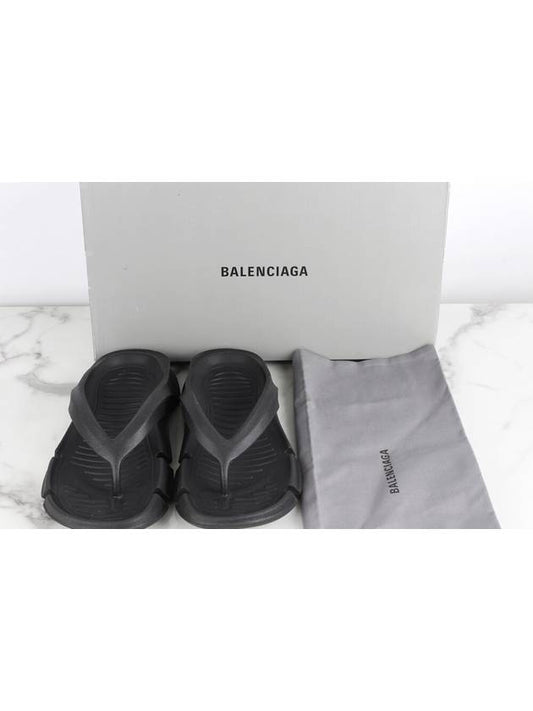 Luxury Balenciaga Flip flop slippers black 36 230