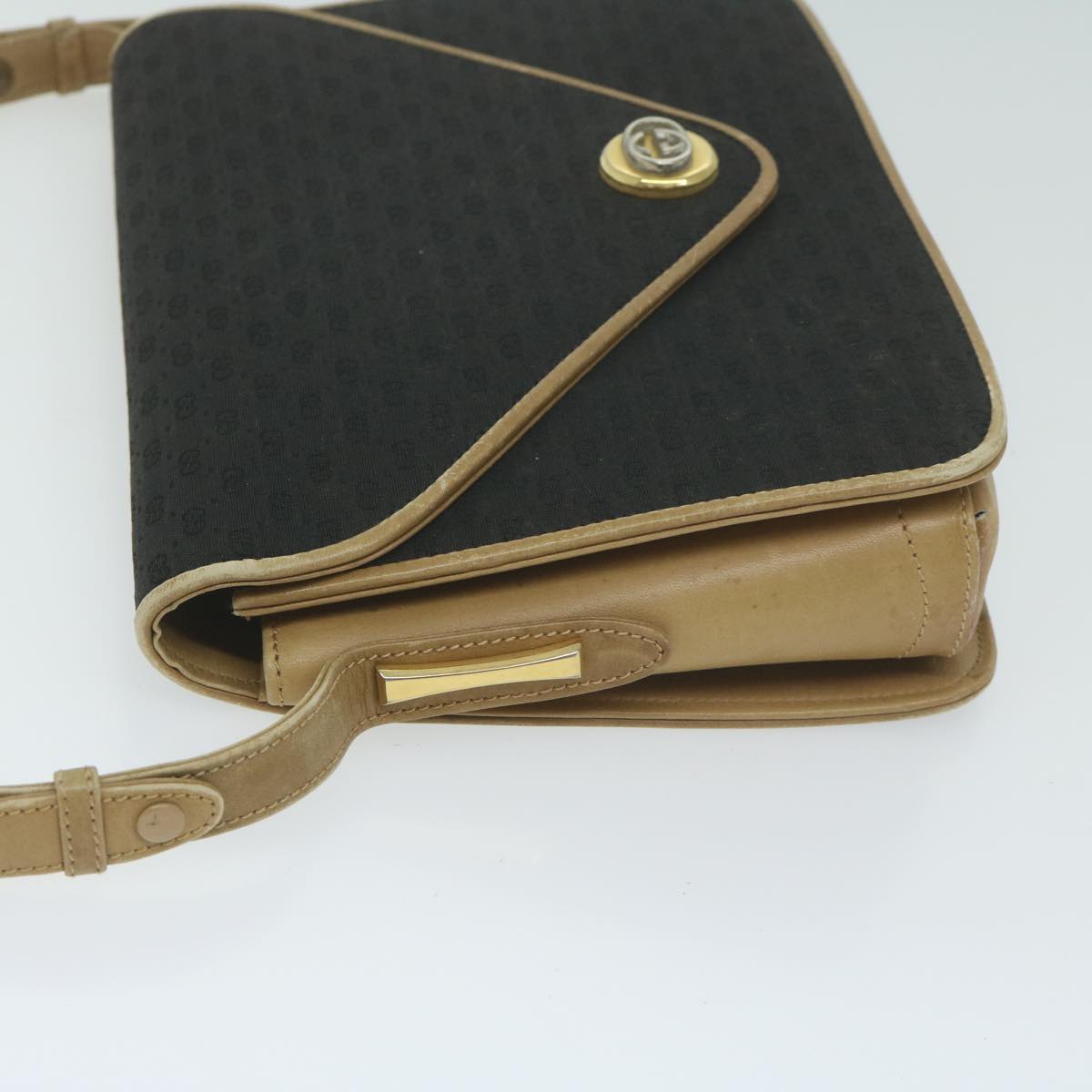 GUCCI Micro GG Canvas Shoulder Bag Black Beige ar11311