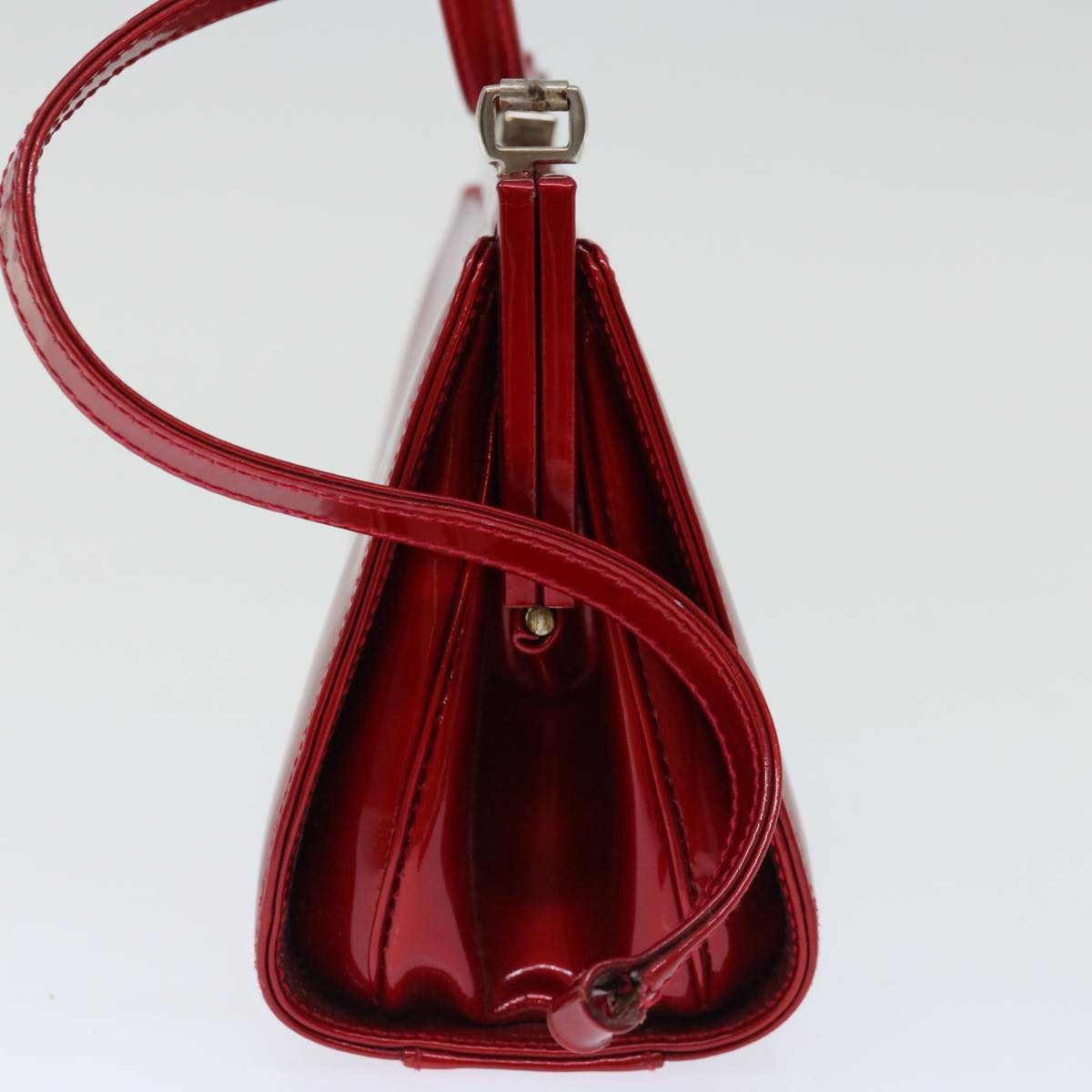 GUCCI Gamaguchi Shoulder Bag Patent leather Red ar11424