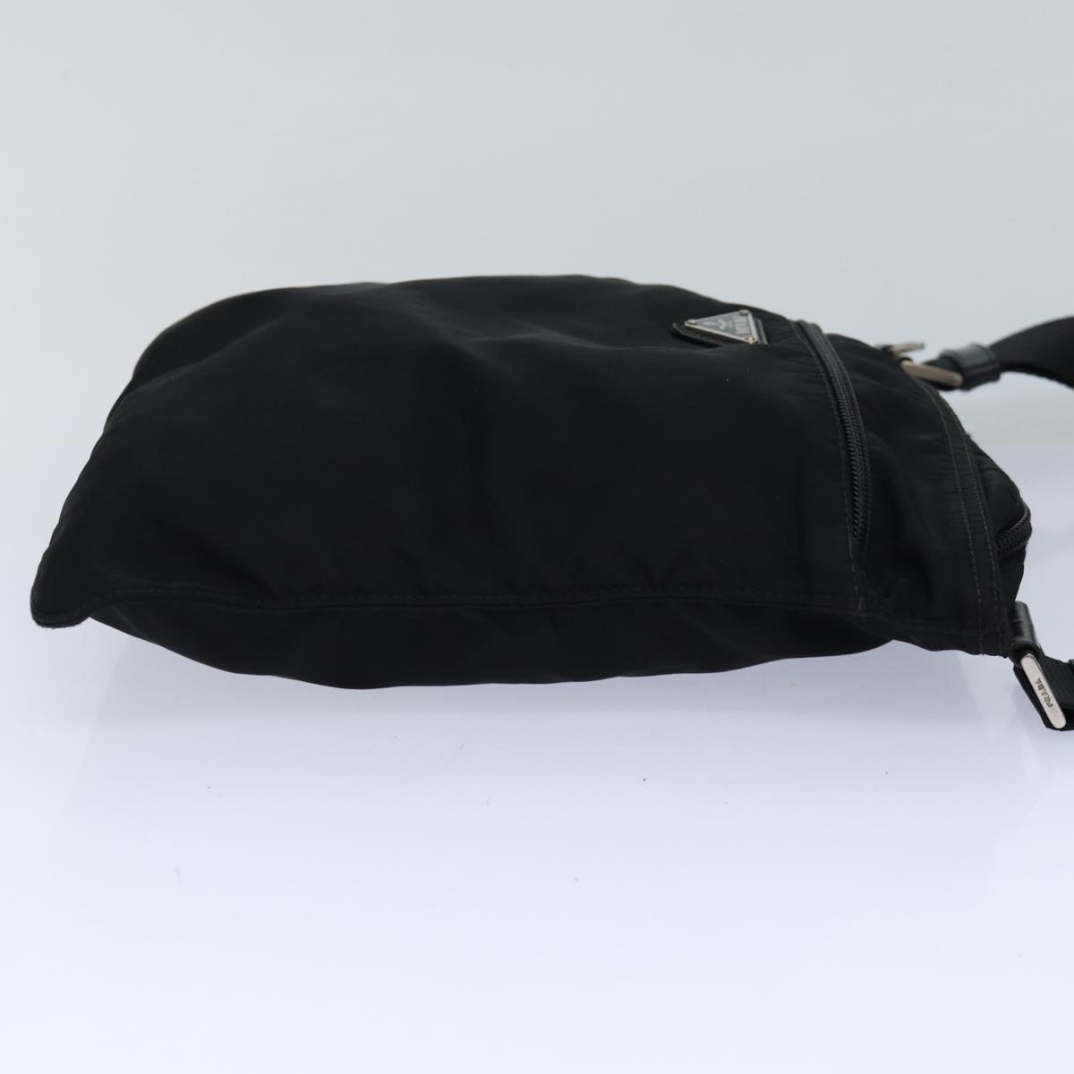 Luxury Prada Shoulder Bag Nylon Black ar12259