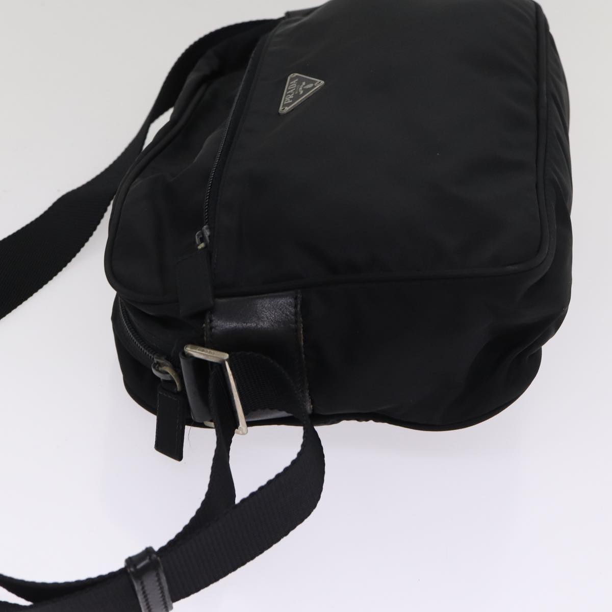 Luxury Prada Shoulder Bag Nylon Black Silver ar12495