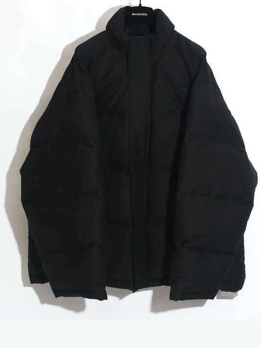 Luxury Balenciaga Men's Boxy Puffer Padding Black