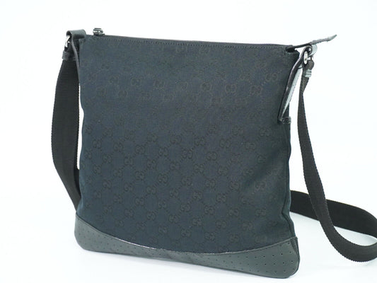 Luxury Gucci Trending 2025 Gg Canvas Canvas Shoulder Bag ()
