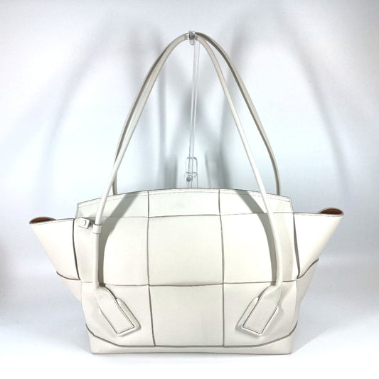 Luxury Bottega Veneta Leather Tote Bag ()
