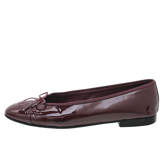 Chanel Burgundy CC Cap Toe Flat Ballerina 40