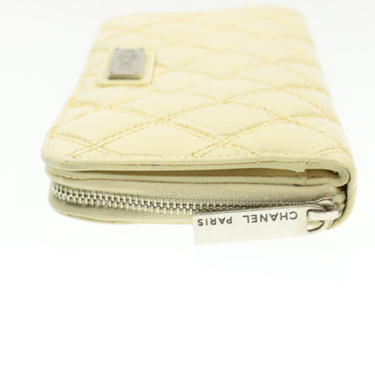 Luxury Chanel Matelasse Zippy Long Wallet Beige CC cr619