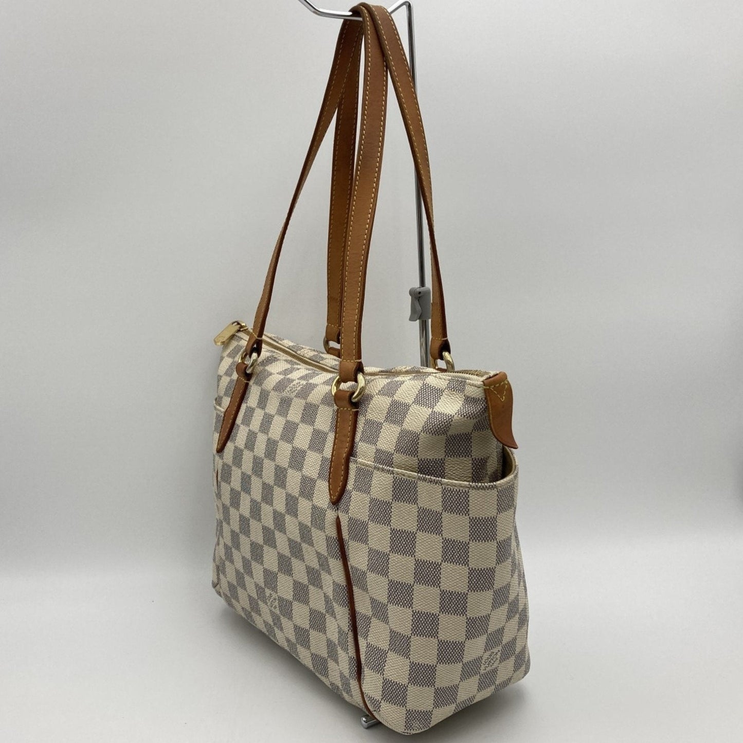 Louis Vuitton Totally Canvas Shoulder Bag ()