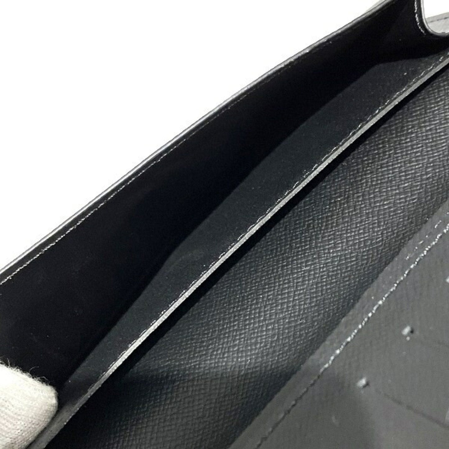 Louis Vuitton Portefeuille Brazza Leather Wallet ()