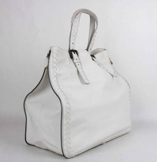 Luxury Bottega Veneta Leather Zip Around Tote Bag Woven Detail